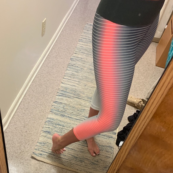 Gap Leggings - Picture 2 of 2